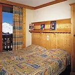 Le Cheval Blanc - Village Montana Апарт-отель Валь-Торанс