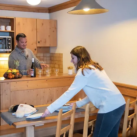 Apartmanhotel Le Cheval Blanc - Village Montana 3*