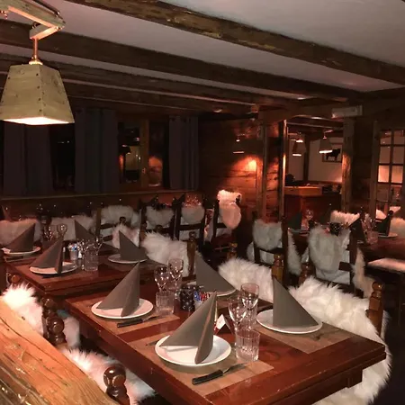 Le Cheval Blanc - Village Montana