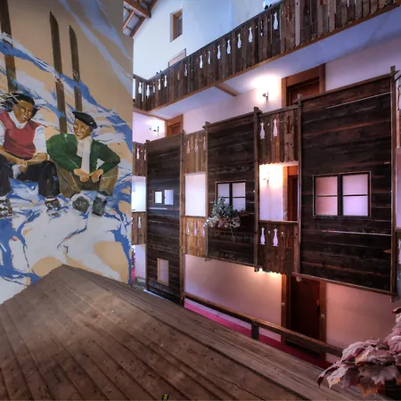 Aparthotel Le Cheval Blanc - Village Montana 3*